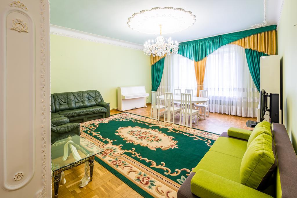 Do Lvova Central Apartments Dış mekan fotoğraf